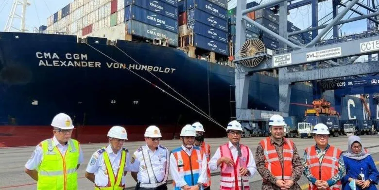 Multi-country corporate communications